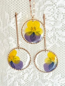 Set Pensamiento Amarillo y Azul — Collar + Pendientes